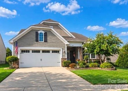 247 Fordham Court active home in Walnut Creek, Lancaster, SC