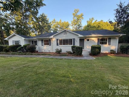 7400 Monroe Road active home in Laurel Ridge, Charlotte, NC