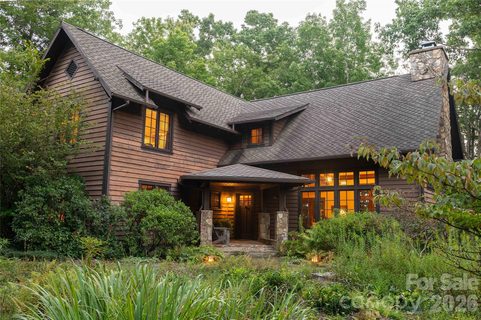 Homes in Mount Mitchell Lands, Burnsville