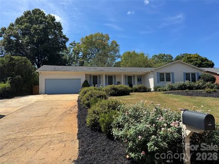 1654 Colony Road pending home in Winthrop Heights, Rock Hill, SC