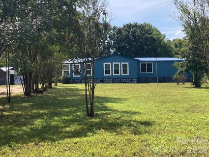 645 Ranchwood Drive pending home in Ranchwood, Salisbury, NC