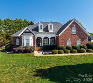 9900 Tufts Drive active home in Oxfordshire, Mint Hill, NC