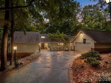 27 Timberidge Drive