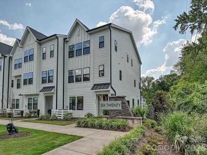 622 E Woodlawn Road active townhome in Six Twenty, Charlotte, NC