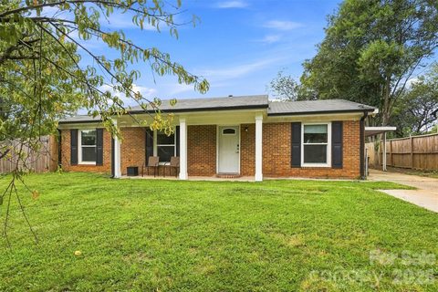 Homes in Garden City, Charlotte