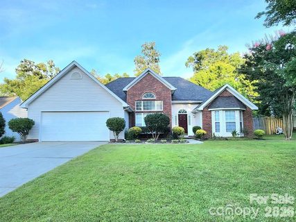 6414 Goldenblush Circle active home in Eastfield Ridge, Charlotte, NC