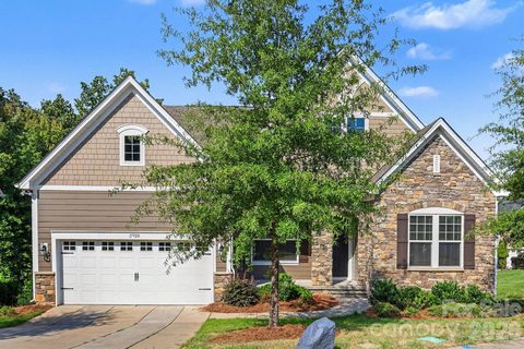 17920 Culross Lane active home in Harpers Pointe, Charlotte, NC