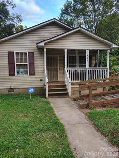 421 Jones Street active home in Lakewood, Charlotte, NC