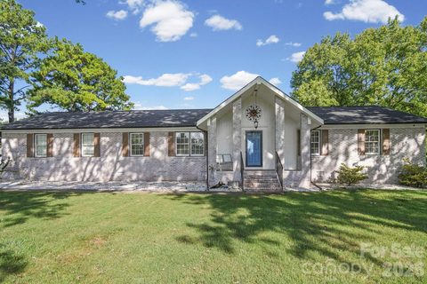 4410 Coddle Creek Drive active home in Carolando, Concord, NC