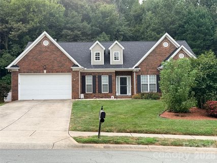 12015 Hampton Place Drive active home in Hampton Place, Charlotte, NC
