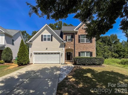 6019 Grassy Knoll Circle active home in Fairhaven, Matthews, NC