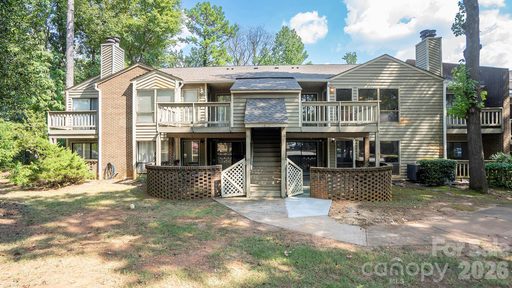 1612 Sharon Road