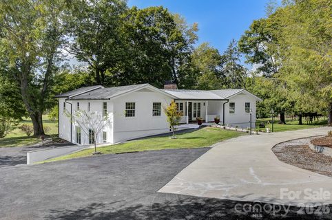 A home in Riverview Acres