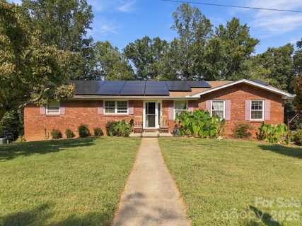 7 Fieldcrest Circle active home in Tiny Farms, Asheville, NC