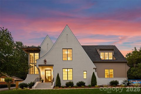 236 Wingrave Drive active home in Lansdowne, Charlotte, NC