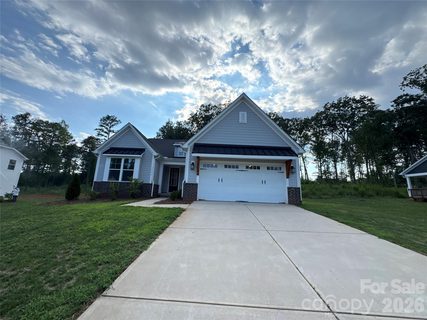 3204 Timber Run Lane active home in Wynswept, Maiden, NC