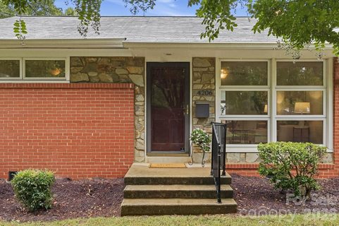 4206 Randolph Road active condo in Cotswold Homes, Charlotte, NC