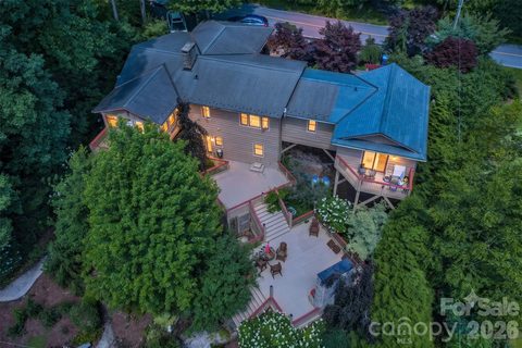 A home in Mayview, Blowing Rock