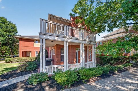 601 N Davidson Street active townhome in First Ward, Charlotte, NC