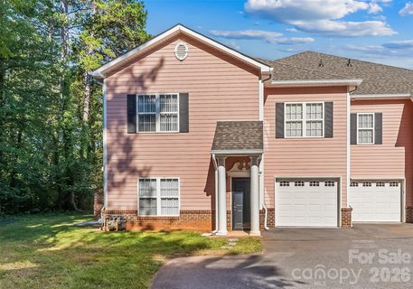 1360 21st Avenue active home in 21 Vendue, Hickory, NC
