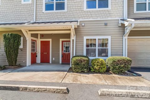123 Foxden Drive active condo in Fox Glen Condominium, Fletcher, NC