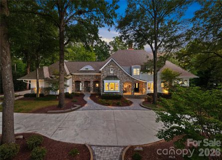 Homes in Sharon Hills, Charlotte