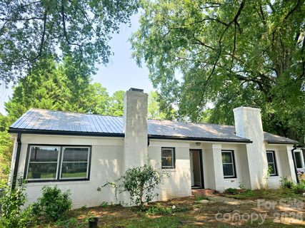 425 Roberts Street active home in Forest Hills, Salisbury, NC