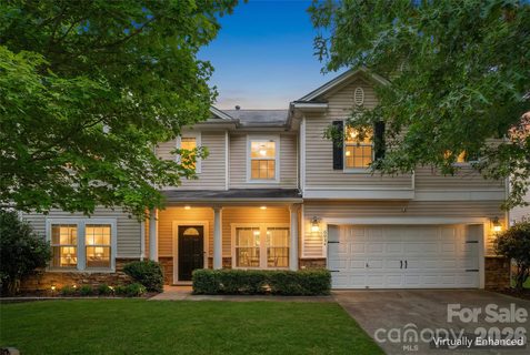 6934 Evanton Loch Road active home in Berewick, Charlotte, NC
