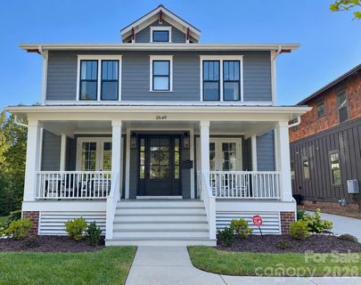 2649 Chesterfield Avenue active home in Chantilly On The Green, Charlotte, NC