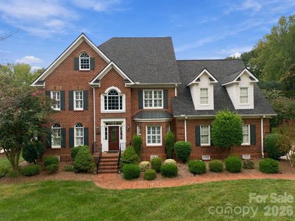 A home in Dakota Woods