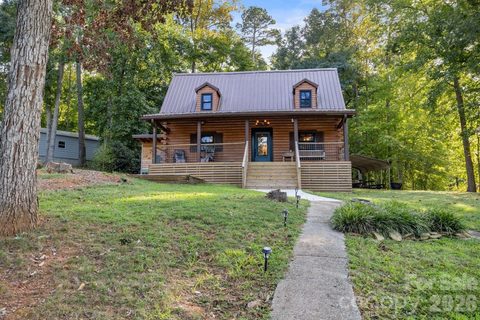 219 Highland Drive active home in Heritage Shores, Lexington, NC