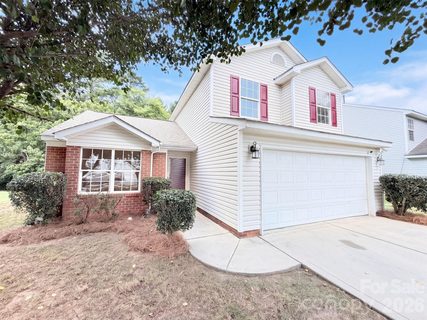 8616 Silver Falls Way active home in Tibble Creek, Charlotte, NC