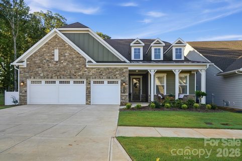 4023 Belle Mont Farm Avenue pending home in Cresswind At Wesley Chapel, Monroe, NC