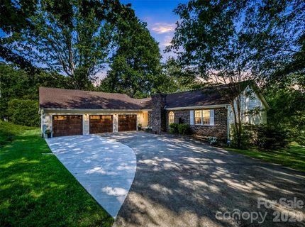 Homes in Hidden Valley Farms, Asheville