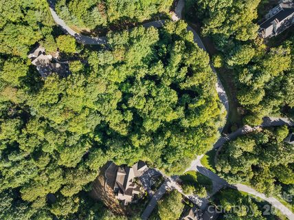 129 Falls Summit Road active lot in Champion Hills, Hendersonville, NC