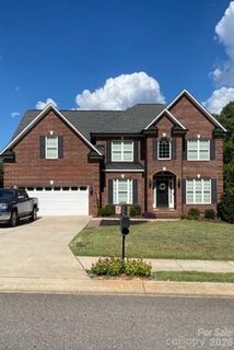 4708 Mcdade Lane active home in Cramer Woods, Gastonia, NC