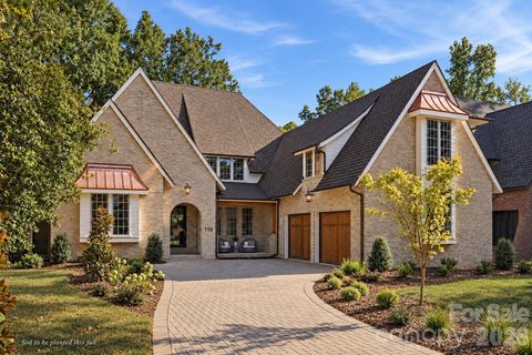 110 Hunter Lane active home in Cotswold, Charlotte, NC