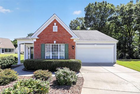 9247 Elrose Place active home in Ashton Grove, Charlotte, NC