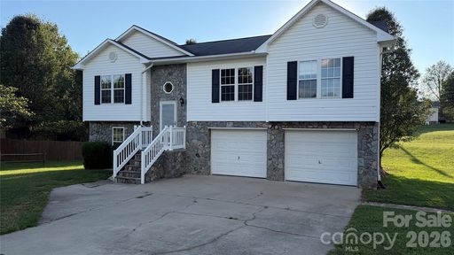 A home in Pine Mountain Run