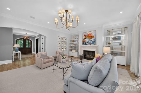 6006 Old Providence Lane active home in Chambery, Charlotte, NC