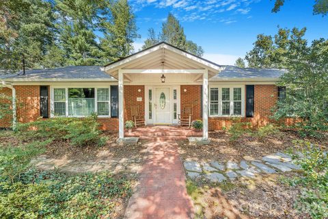 Homes in Woodland Hills, Asheville