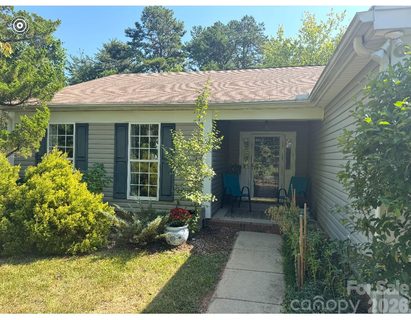 5204 Ashie Avenue active home in Kerry Greens, Matthews, NC
