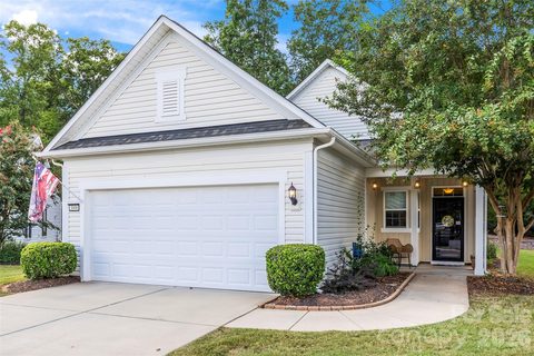 3008 Autumn Hill Lane active home in Sun City Carolina Lakes, Indian Land, SC