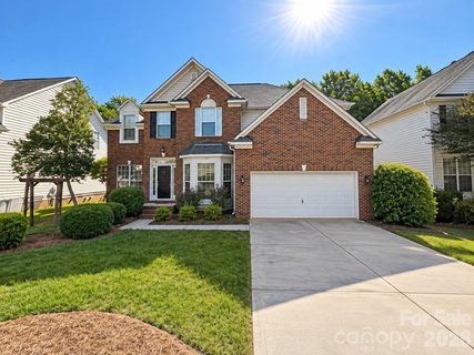 16006 Lavenham Road active home in Northstone, Huntersville, NC