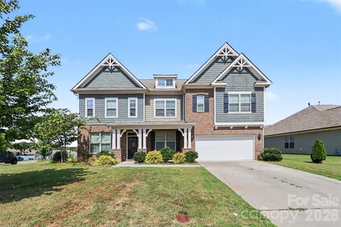 853 Double Oak Lane active home in Pleasant Oaks, Concord, NC