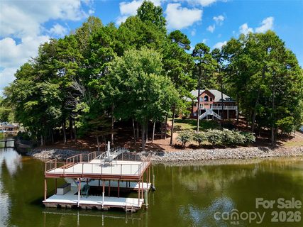 Homes in McCrary Woods, Mooresville