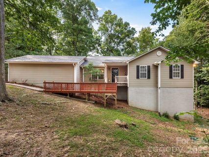 Homes in Meadowbrook Forest, Charlotte
