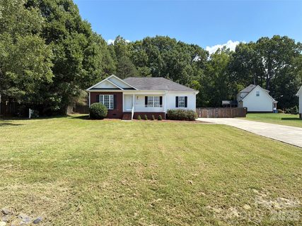 Homes in Edgewood Farms, Wingate