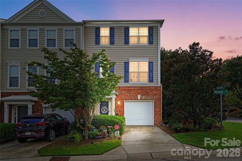 5325 Dockery Drive active townhome in Magnolia Park, Charlotte, NC