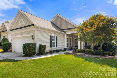 56119 Finches Court active home in Sun City Carolina Lakes, Indian Land, SC